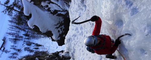 Iceclimbing